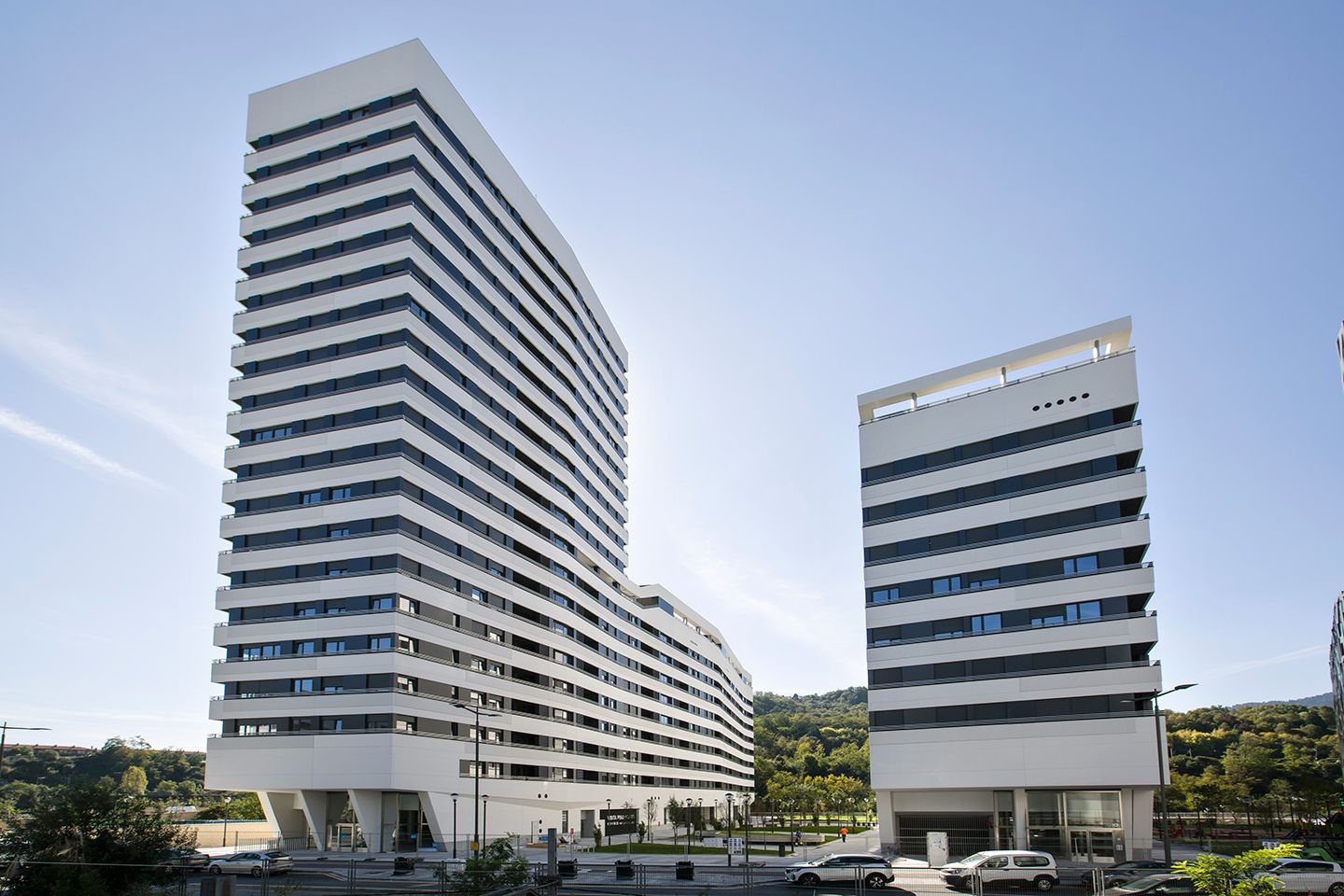 Vista exterior de Pis en venda en Bilbao  amb Terrassa i Traster