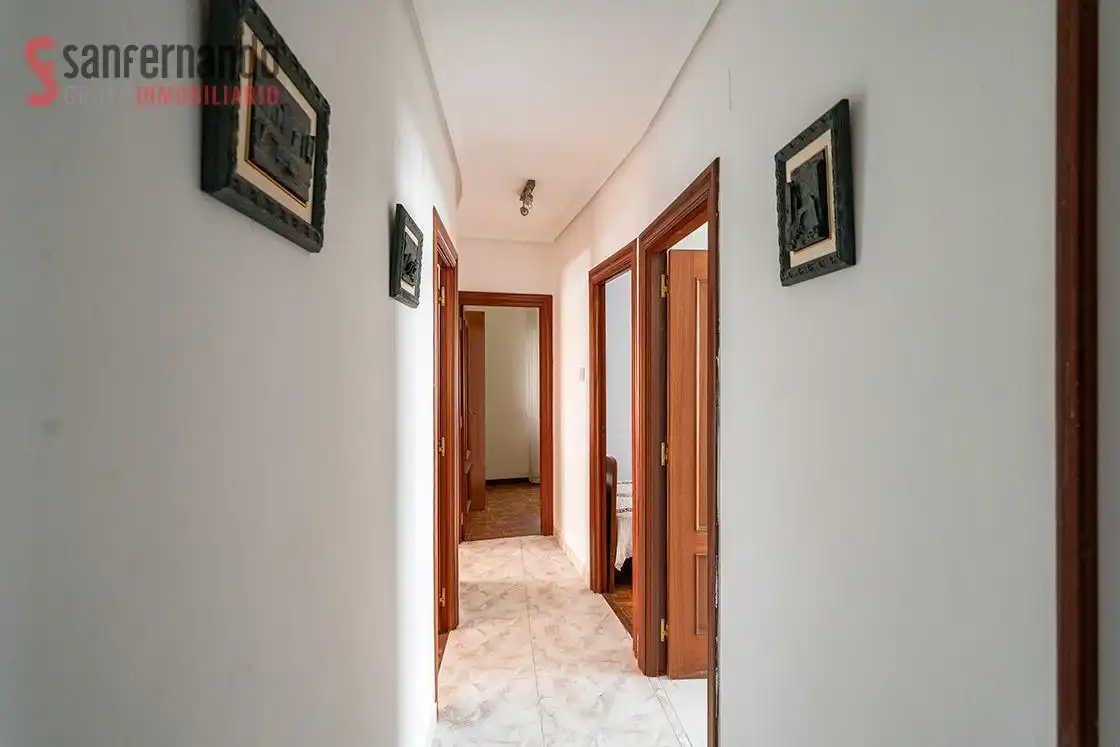 Flat for sale in Calle Secada, Cuatro Caminos