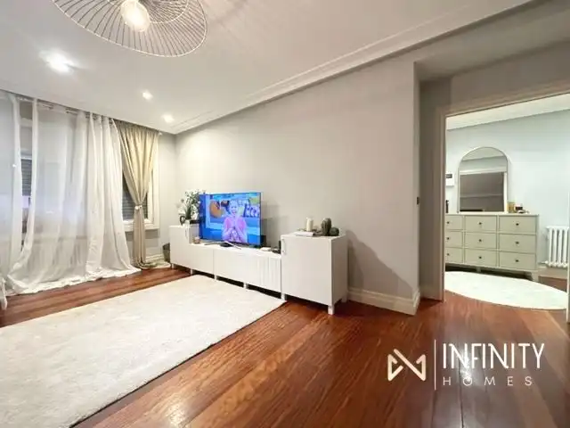 Wohnzimmer von Wohnung zur Miete in Bilbao  mit Heizung und Abstellraum