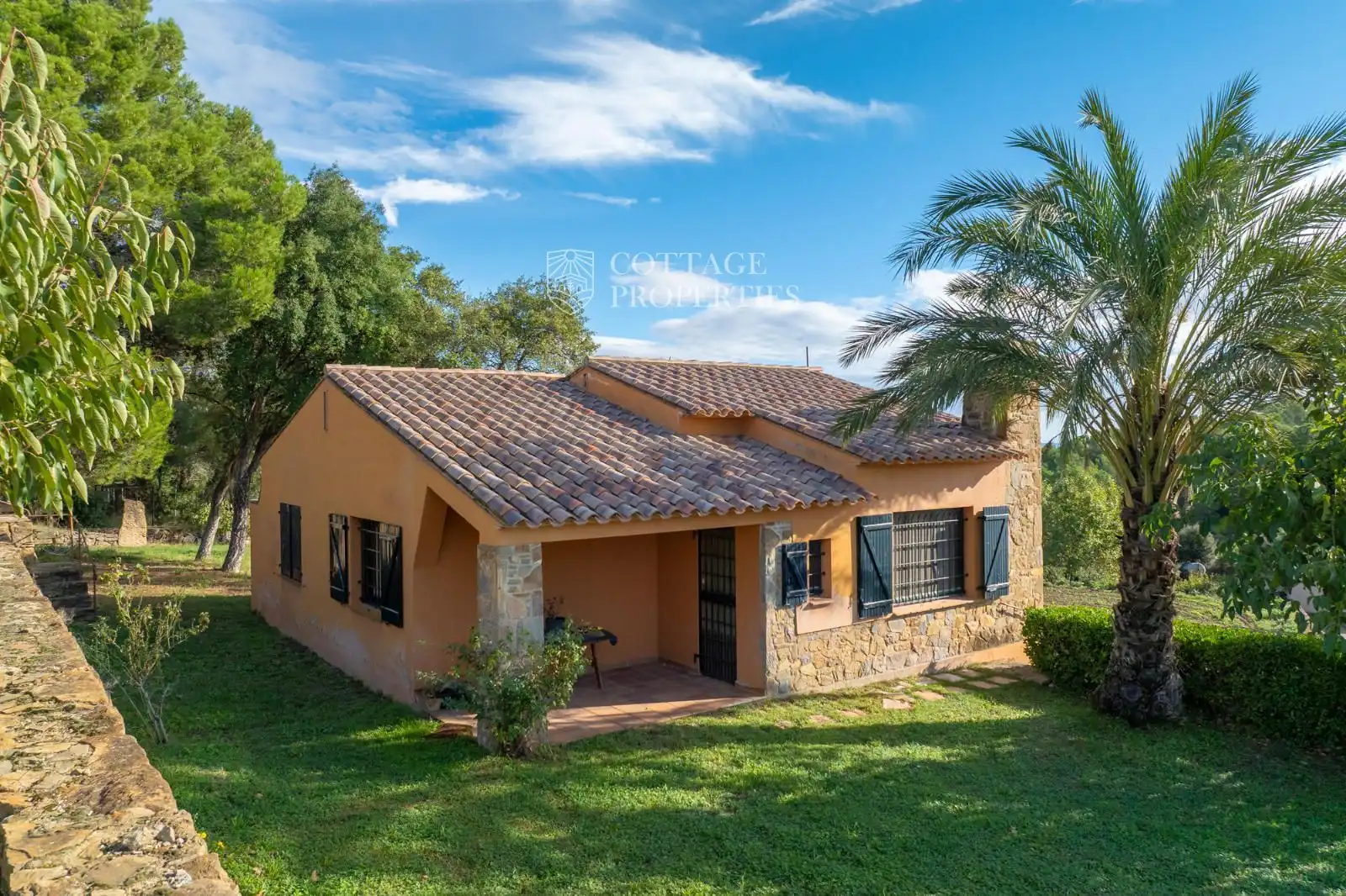 Exterior view of Country homes for sale in Cistella  with Heating
