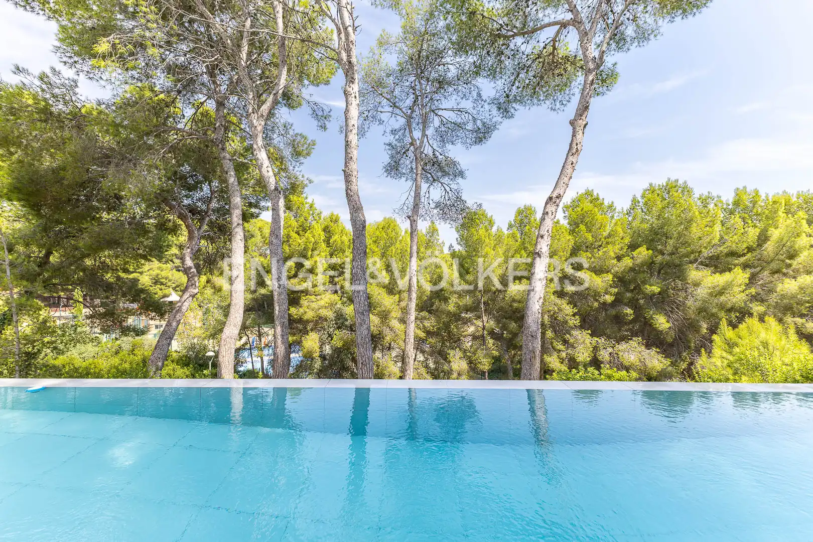 Piscina de Casa o xalet en venda en Tarragona amb Aire condicionat, Calefacció i Jardí privat