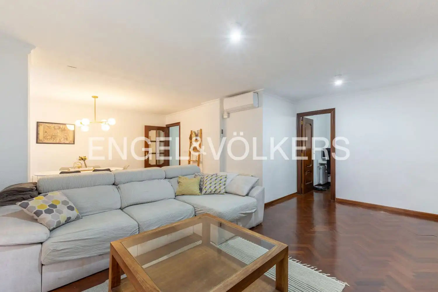 Sala de estar de Piso en venta en Valencia con Aire acondicionado, Calefacción y Parquet