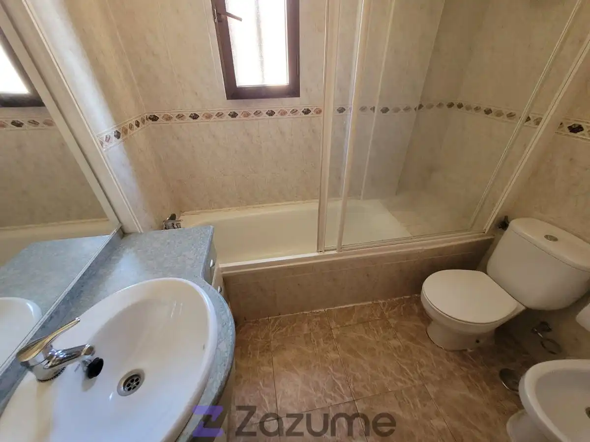Badezimmer von Wohnung zur Miete in San Cristóbal de Segovia mit Heizung, Möbliert und Ofen