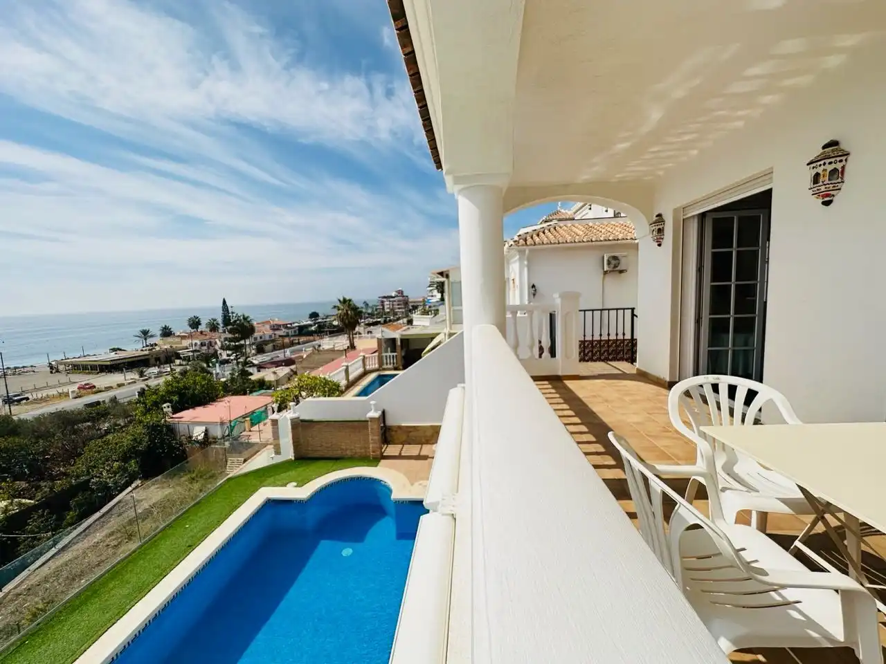 Terrassa de Casa o xalet en venda en Torrox amb Aire condicionat, Jardí privat i Traster