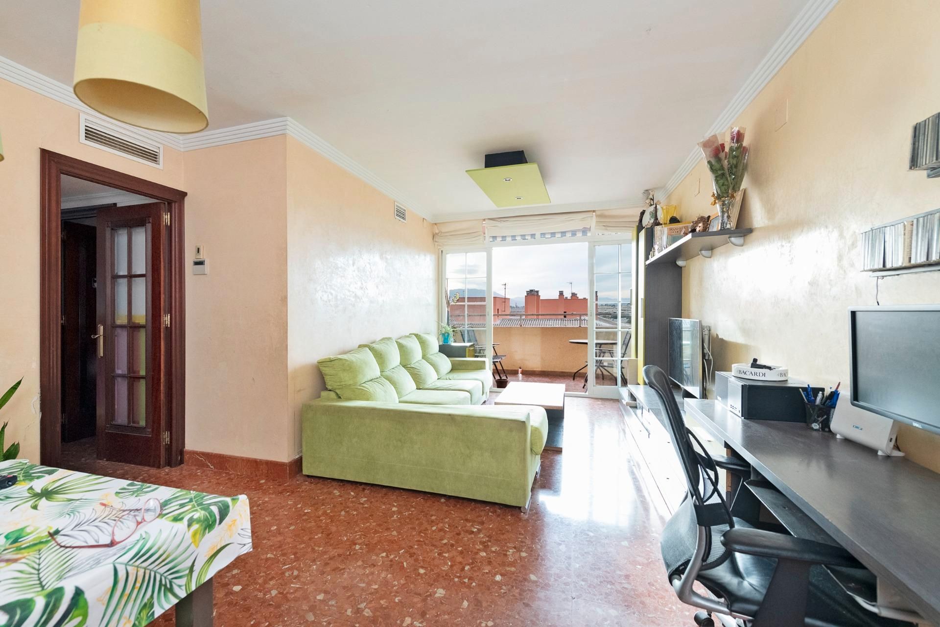 Sala d'estar de Pis en venda en Málaga Capital amb Aire condicionat i Terrassa