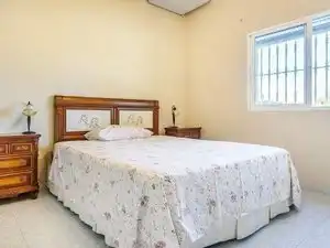 Chalet con piscina en venta en Calle Arroyo Río Pudio, imagen 9