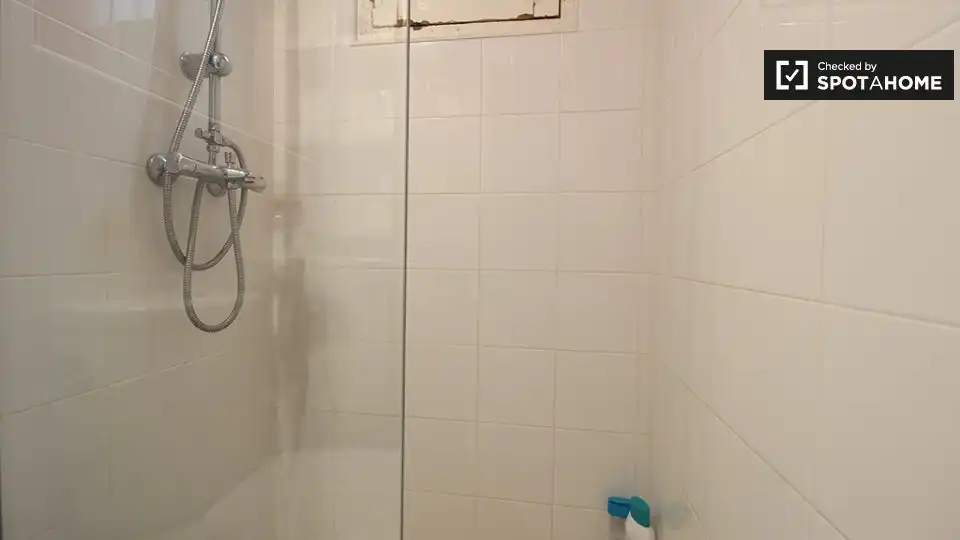 Habitación en Universidad - Malasaña
