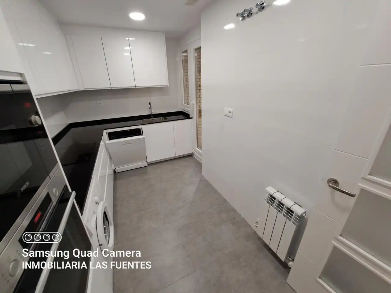 Cocina de Piso de alquiler en Zaragoza con Aire acondicionado, Calefacción y Terraza