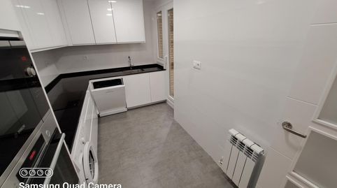 Foto 2 de Piso de alquiler en San Ignacio de Loyola, 12, Paseo Constitución - Las Damas, Zaragoza Capital