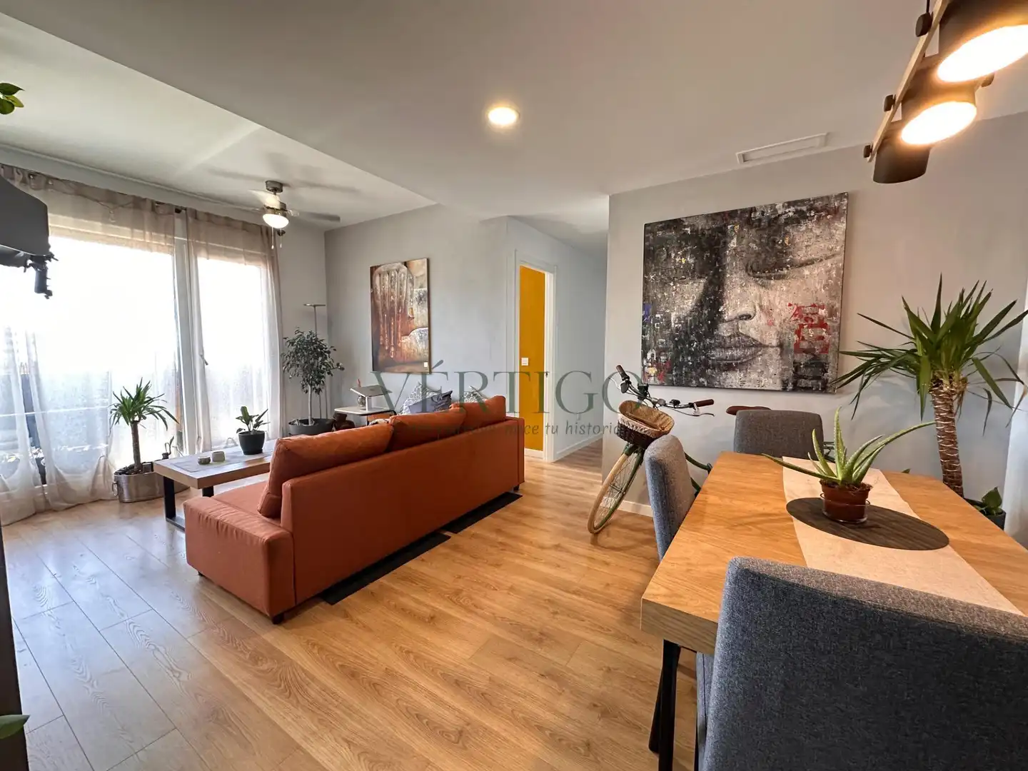 Wohnzimmer von Wohnung zum Verkauf in Dos Hermanas mit Klimaanlage, Heizung und Terrasse