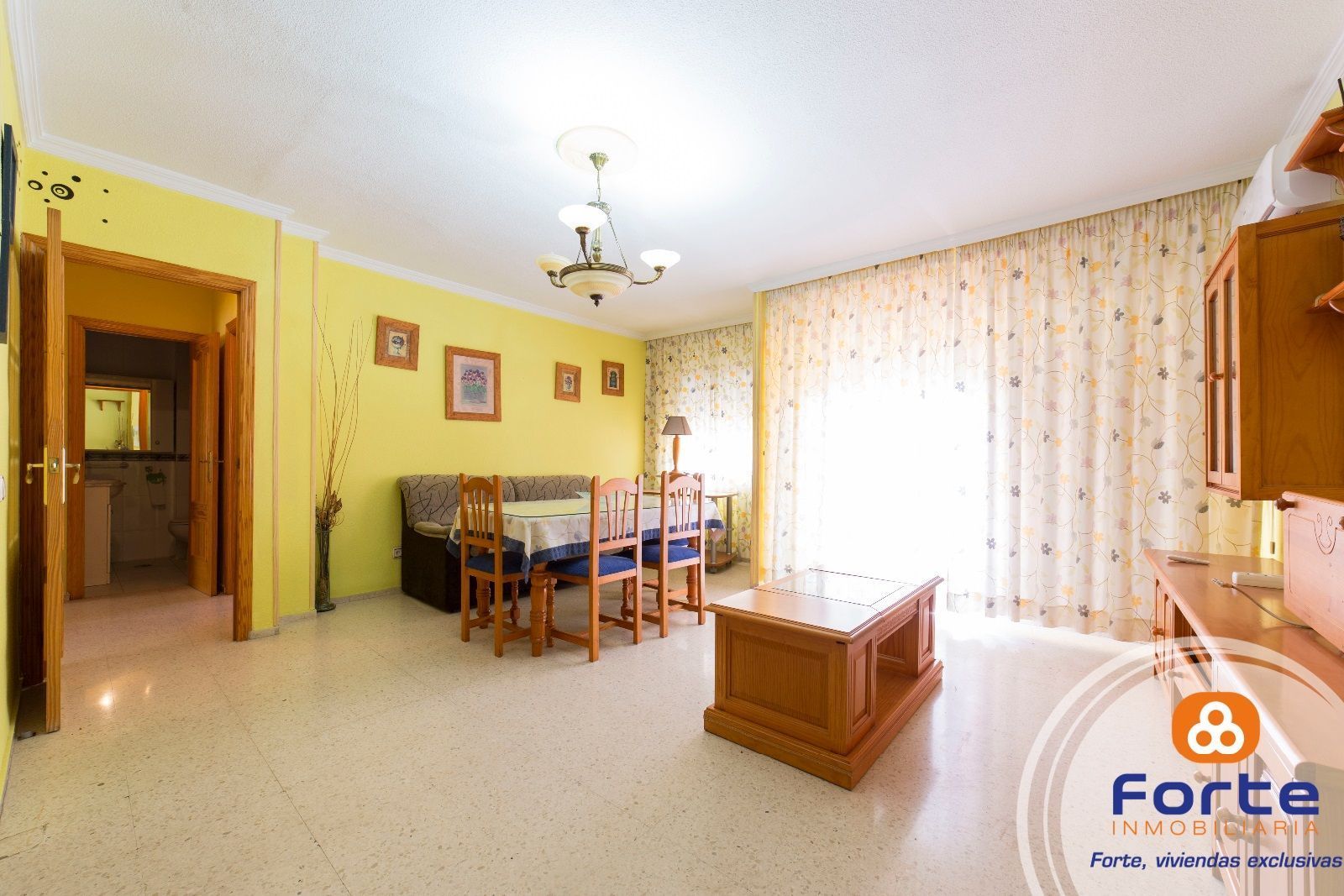 Living room of Flat for sale in  Córdoba Capital  with Air Conditioner and Heating