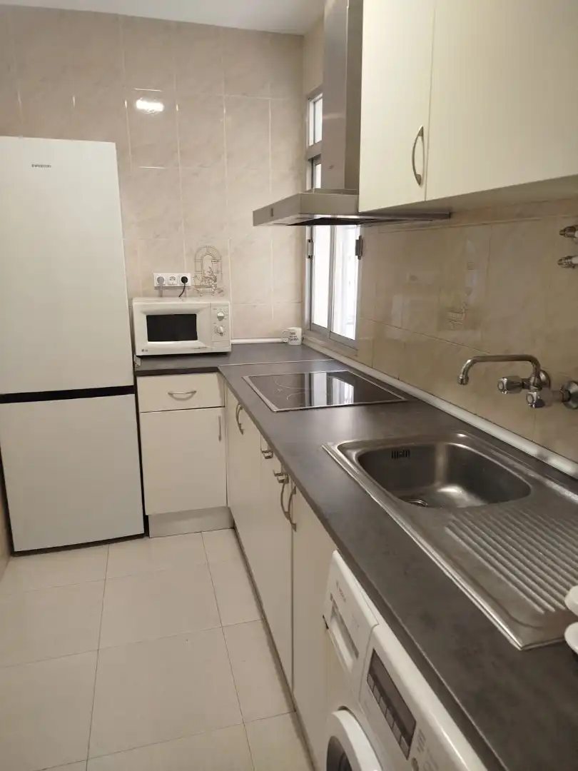 Cocina de Piso de alquiler en Plasencia con Aire acondicionado y Amueblado
