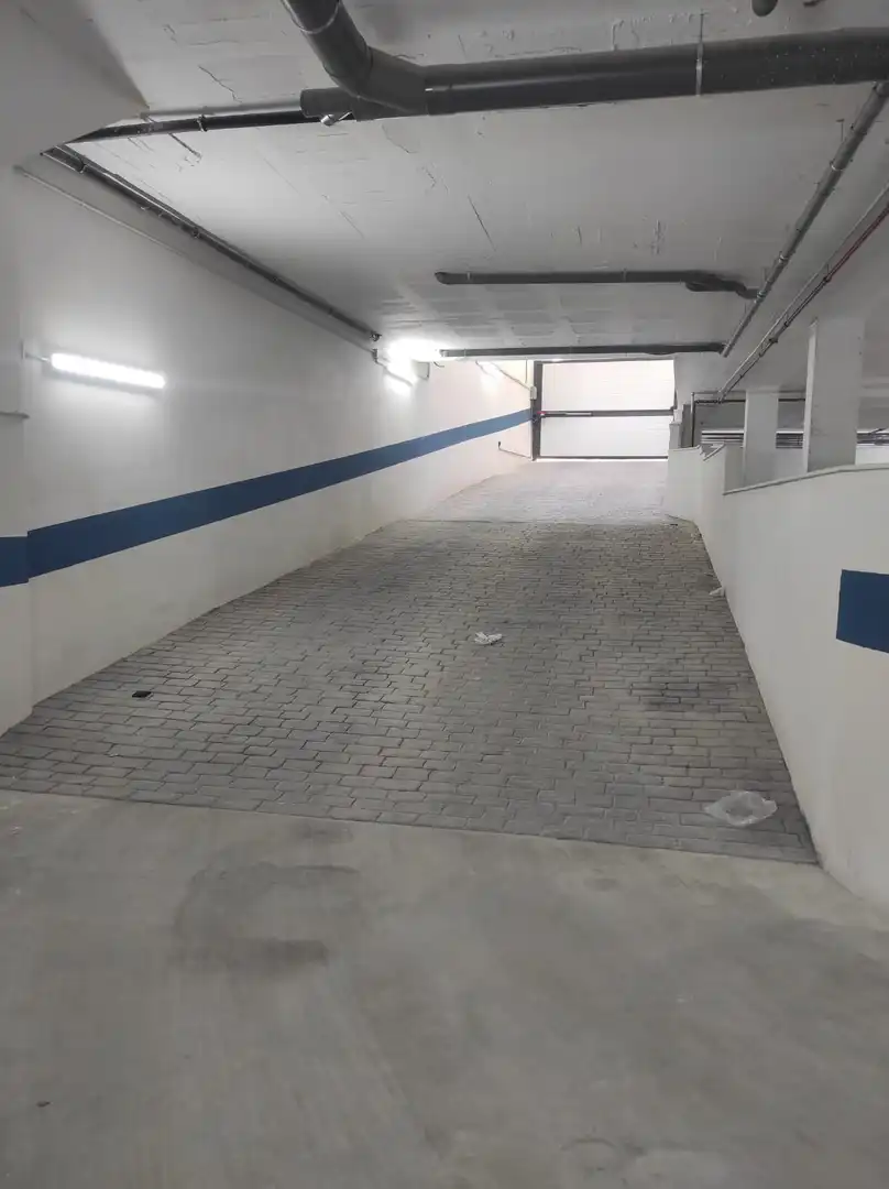 Einzelparkplatz mit Aufzug zur Miete in Calle Doctor Sierra 1, imagen 7