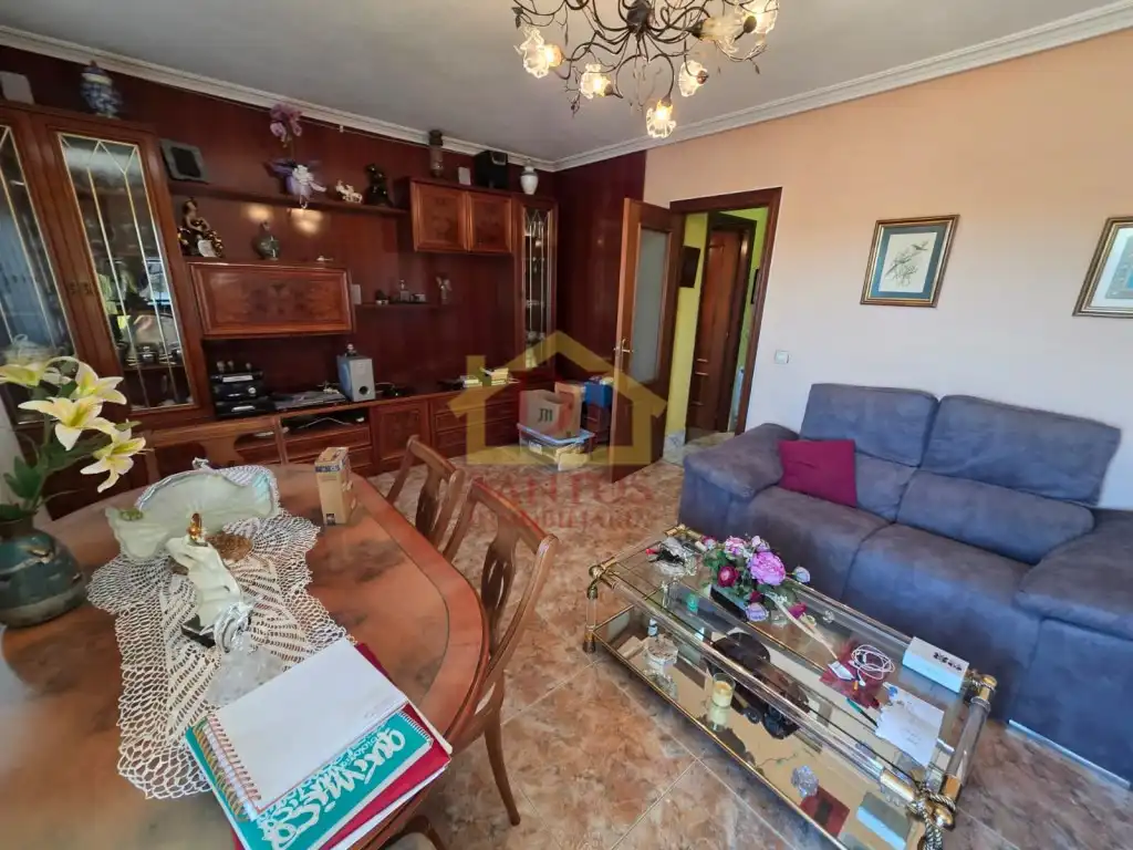 Sala d'estar de Casa o xalet en venda en Salamanca