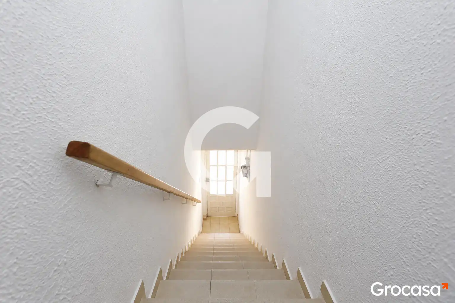 Piso en venta en Terrassa con Terraza, Amueblado y TV