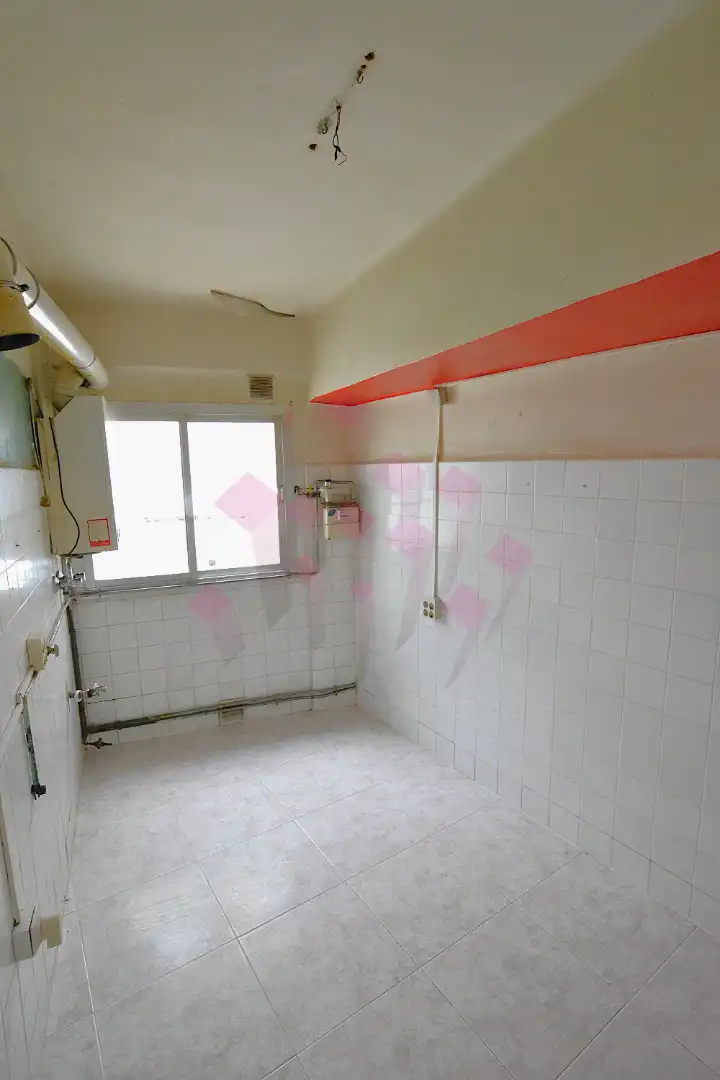 Bathroom of Flat for sale in Ciudad Real  with Air Conditioner, Heating and Terrace