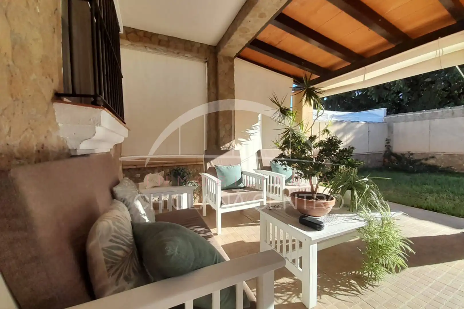 Terrassa de Casa o xalet en venda en Chiclana de la Frontera amb Jardí privat, Traster i Piscina