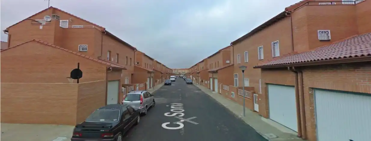 Casa en venta en Chozas de Canales, imagen 2