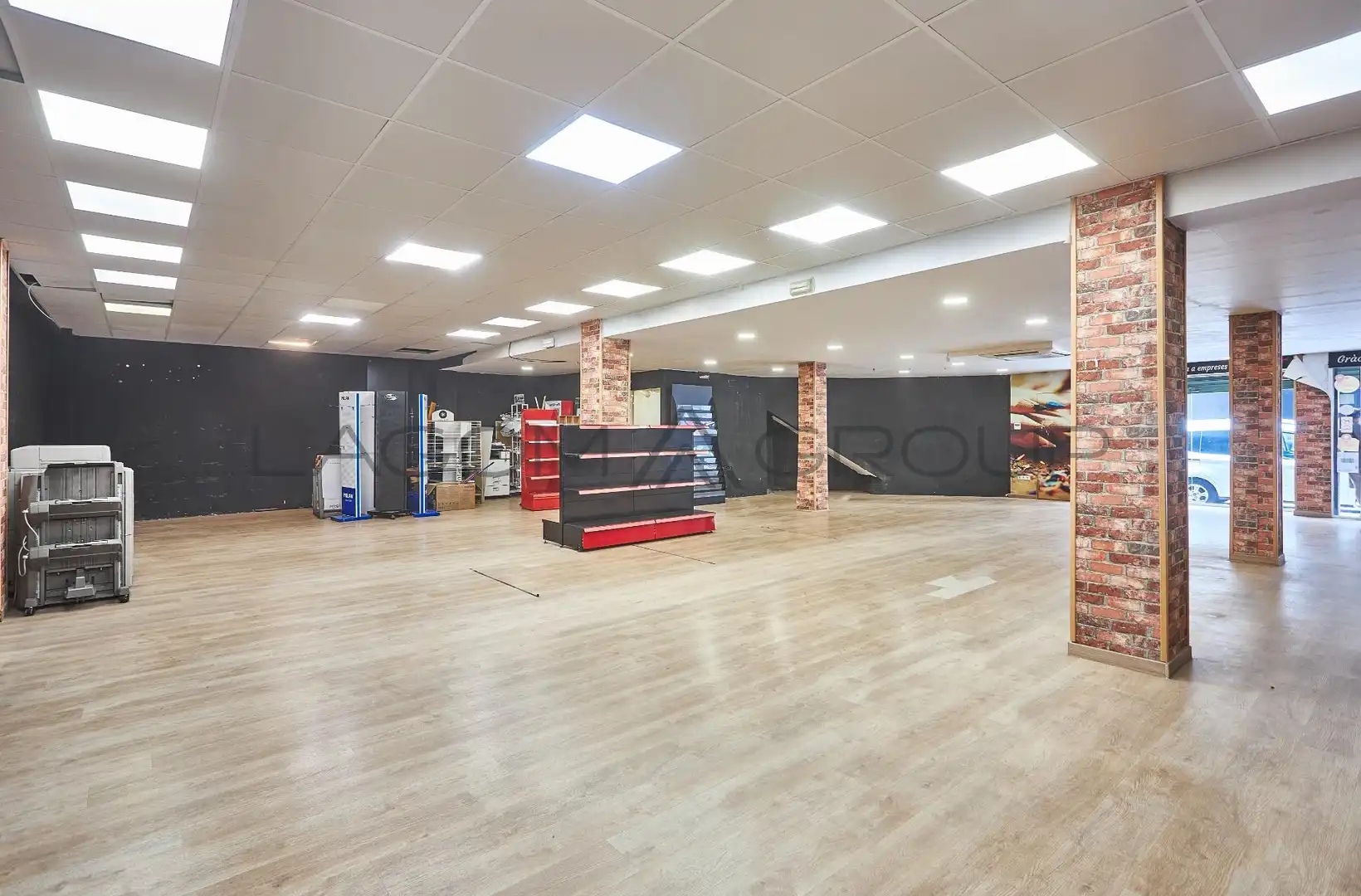 Business premises for sale in Passeig Maragall, imagen 9
