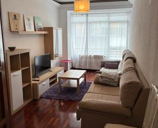 Living room of Flat to rent in Torrelavega   with Heating, Parquet flooring and Furnished