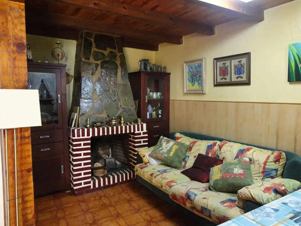 Sala de estar de Finca rústica en venta en Valle de Valdelaguna con Calefacción, Terraza y Trastero
