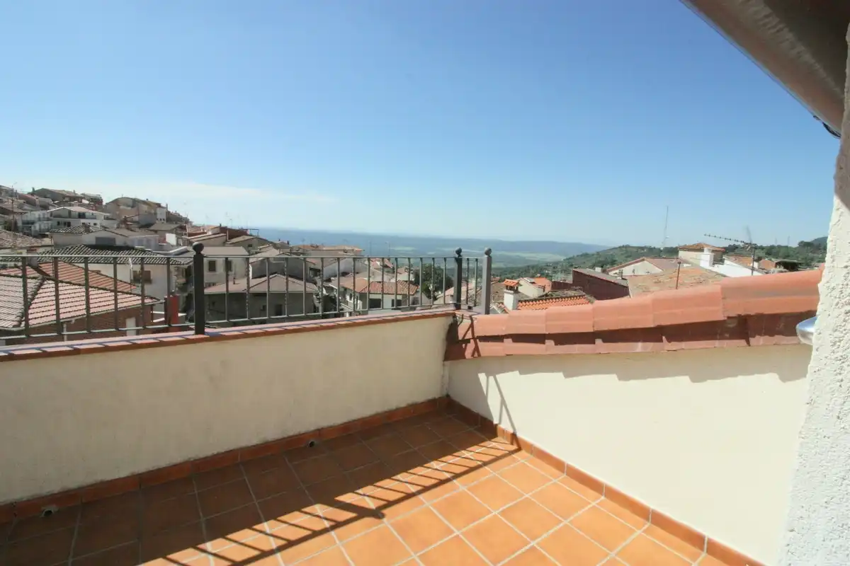 Terrassa de Casa o xalet en venda en Pedro Bernardo amb Calefacció, Terrassa i Moblat