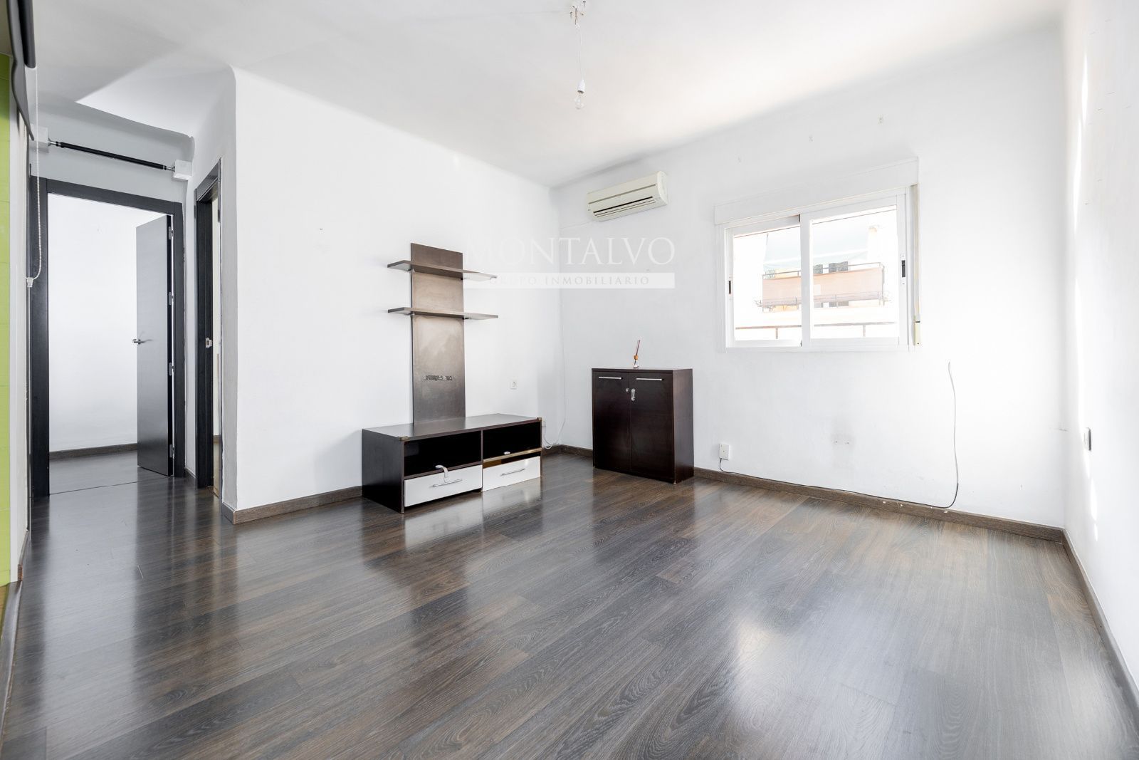 Sala d'estar de Pis en venda en  Granada Capital