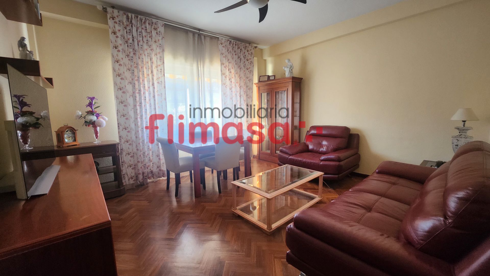 Sala d'estar de Apartament en venda en Alcorcón amb Aire condicionat, Calefacció i Parquet