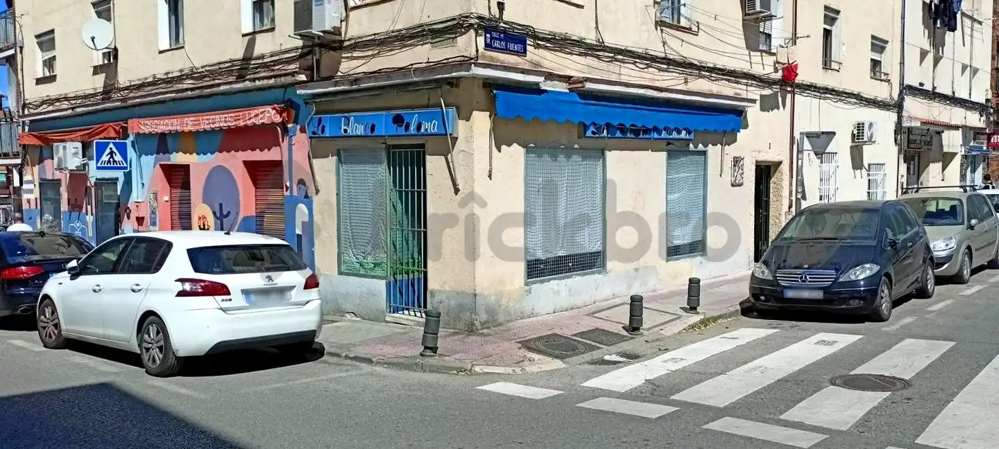 Local en venta en Madrid