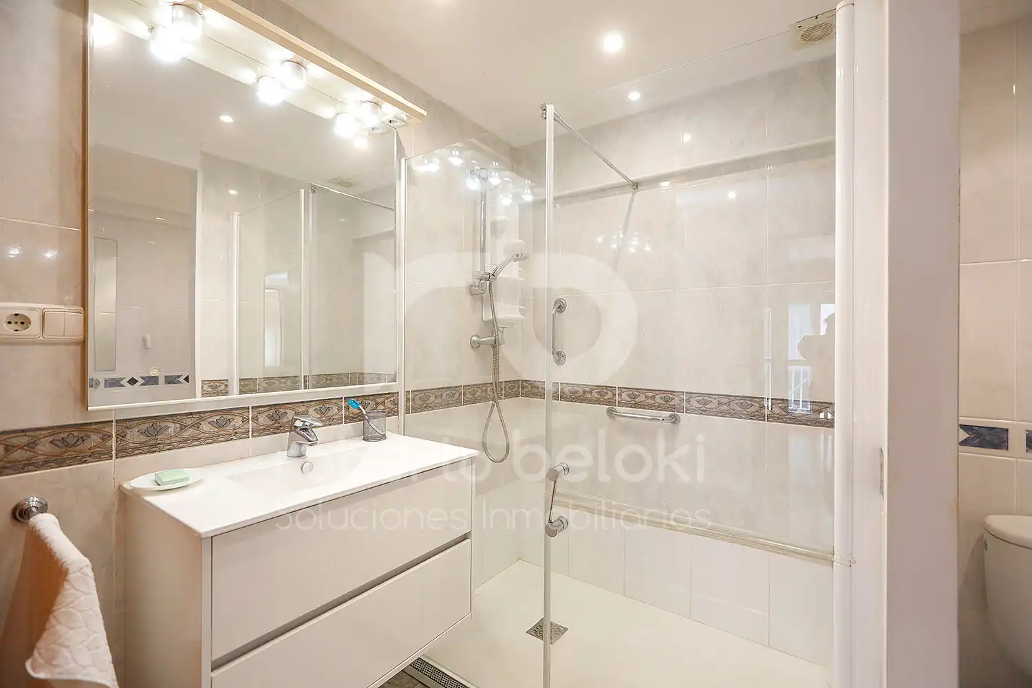 Bathroom of Flat for sale in Deba, Gipuzkoa
