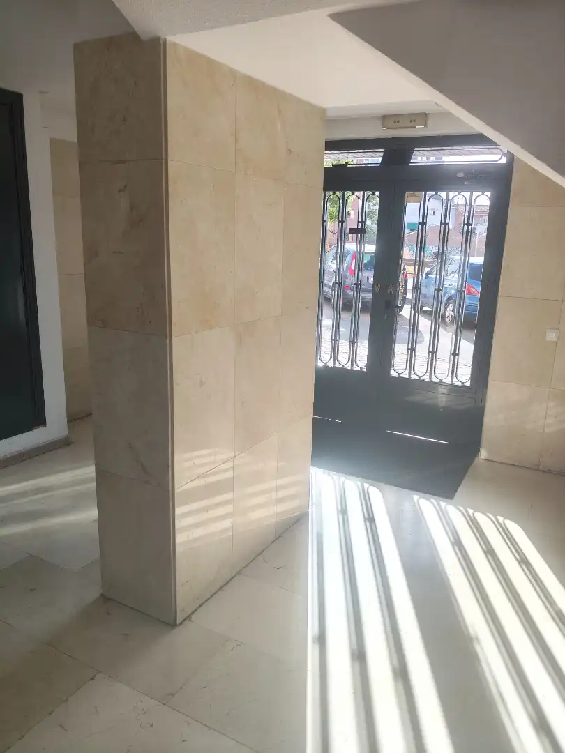 Flat for sale in Madrid  with Heating, Terrace and Furnished
