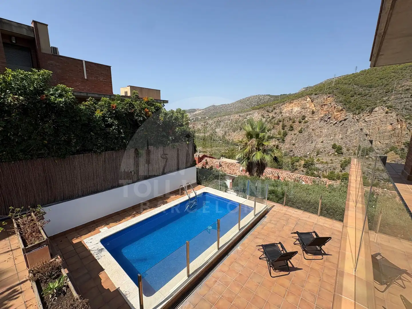 Garden of Detached homes for sale in Castelldefels  with Air Conditioner, Heating and Terrace