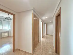 Flat for rent in Madrid  with Heating, Terrace and Oven