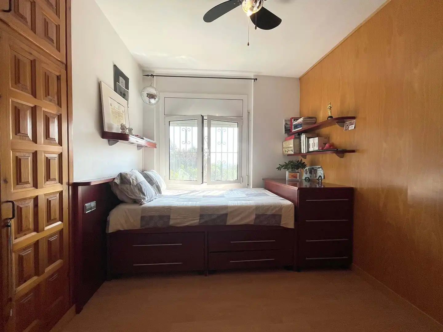 Bedroom of Houses for sale in Terrassa  with Heating, Terrace and Swimming Pool