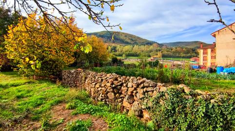 Foto 2 de Residencial en venta en Avenida Navarra, 48, Valgañón, La Rioja