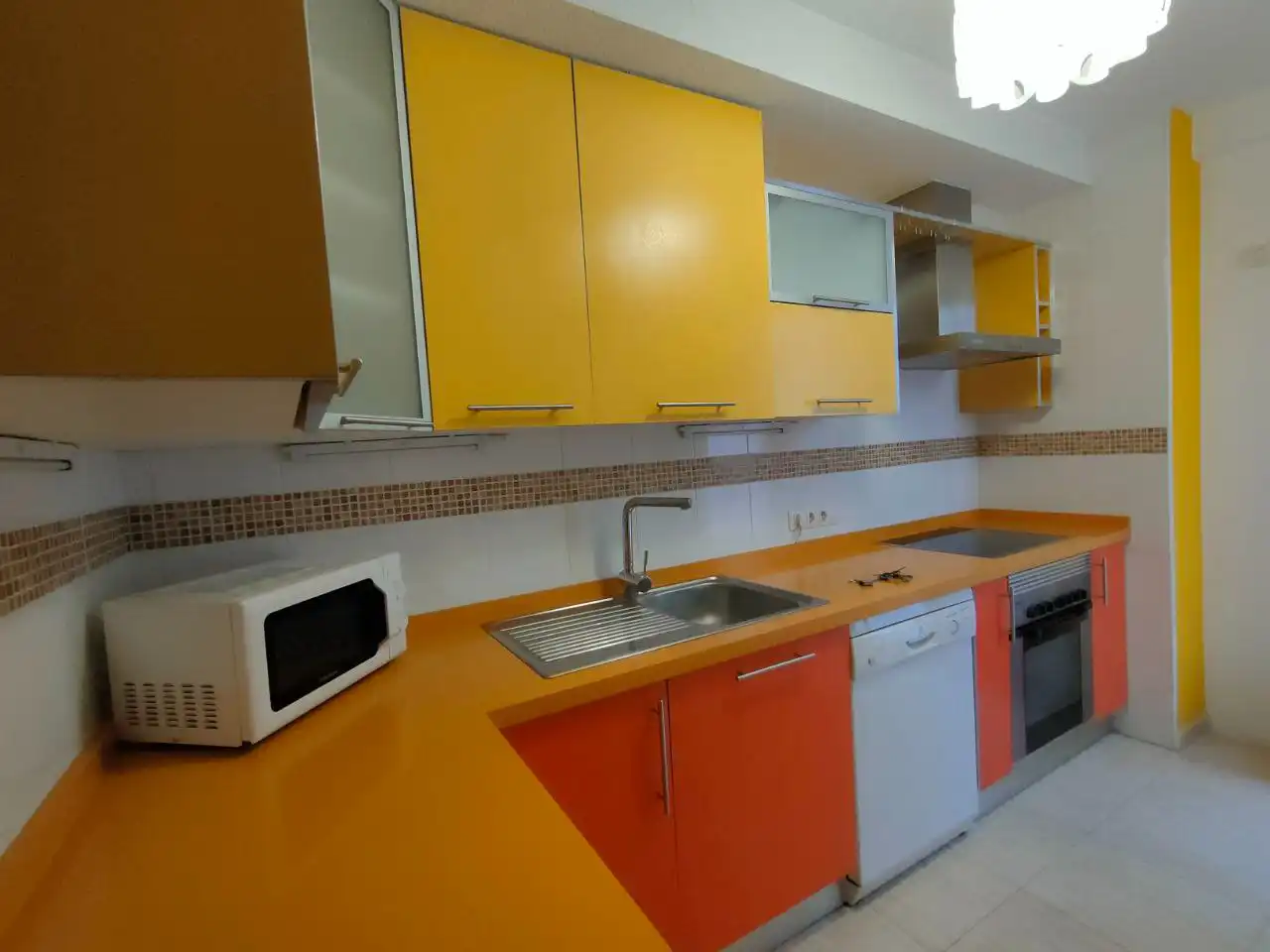 Cocina de Planta baja de alquiler en San Cristóbal de la Laguna con Amueblado, Horno y Lavadora