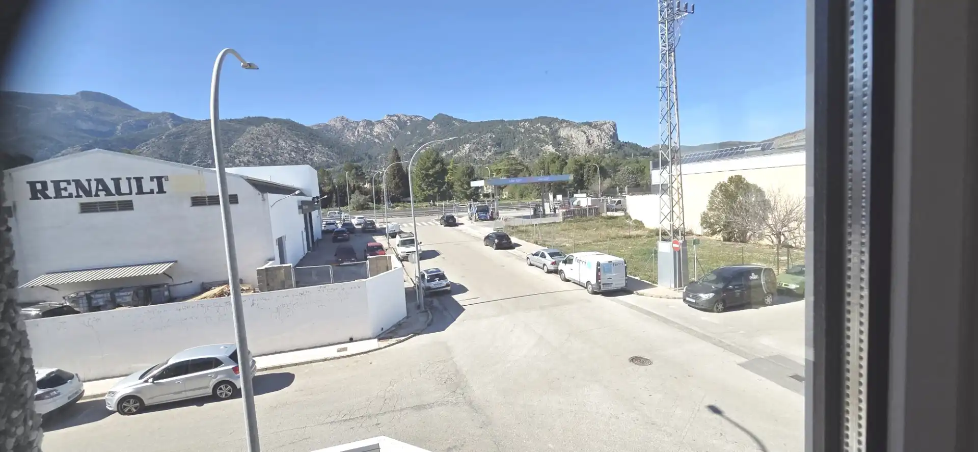 Vista exterior de Local en venda en Muro de Alcoy amb Terrassa