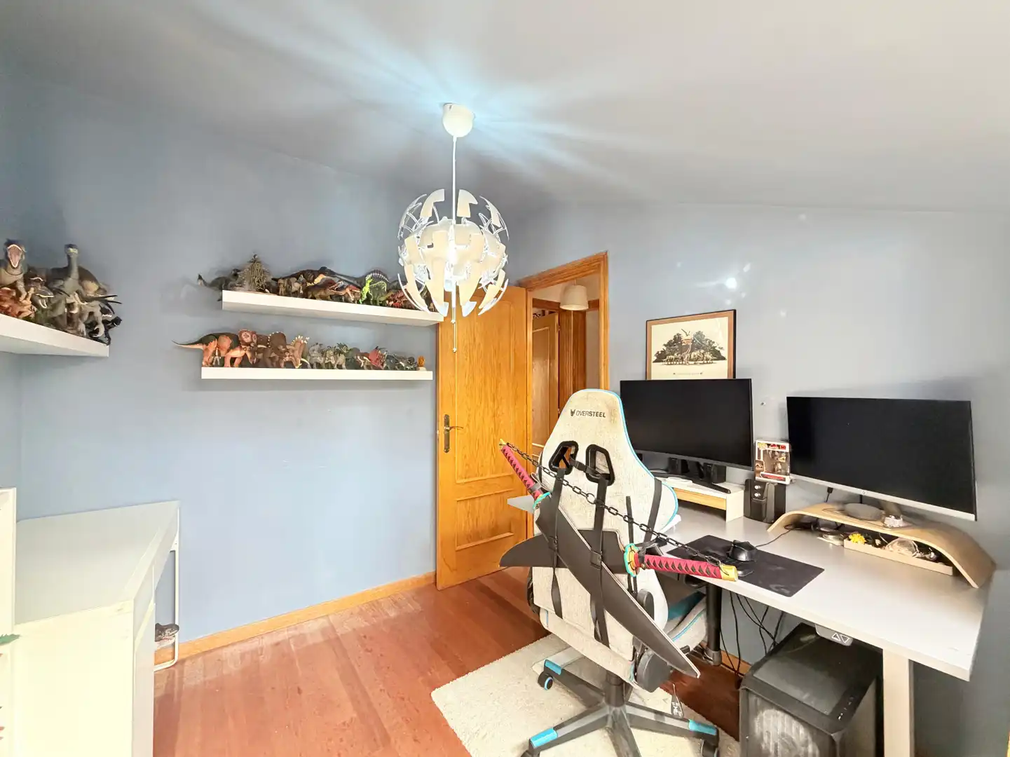 Piso en venta en Avilés con Parquet, Trastero y Amueblado