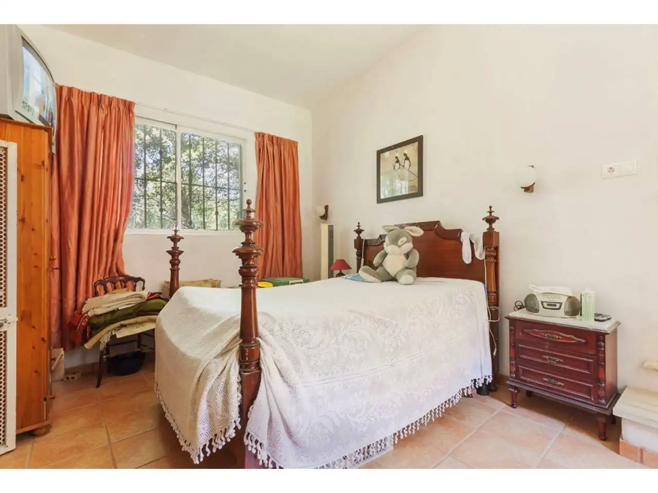 Schlafzimmer von Residential zum Verkauf in Campanet