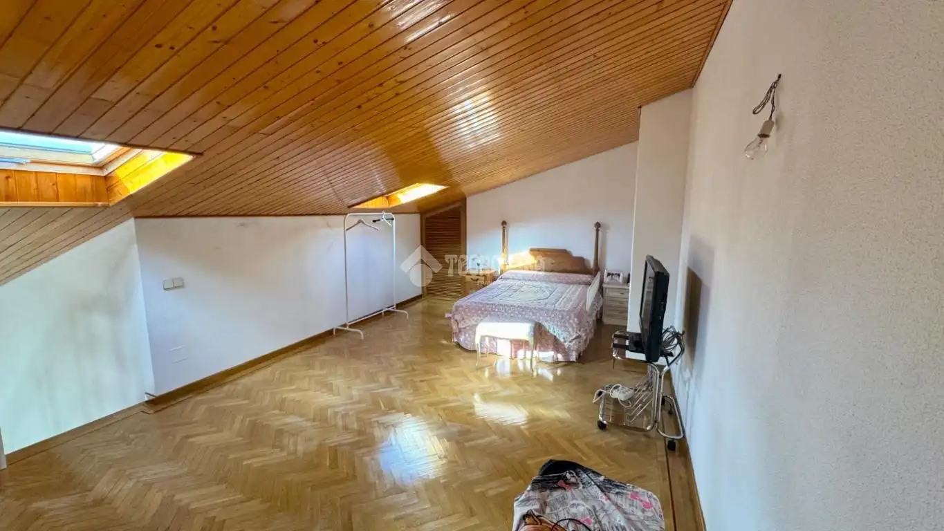 Casa pareada con piscina en venta en Iglesia - Estación, imagen 37