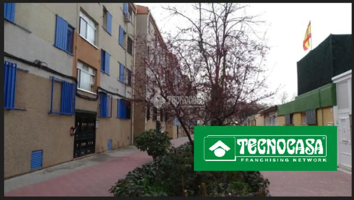 Vista exterior de Pis en venda en Madrid amb Aire condicionat i Calefacció