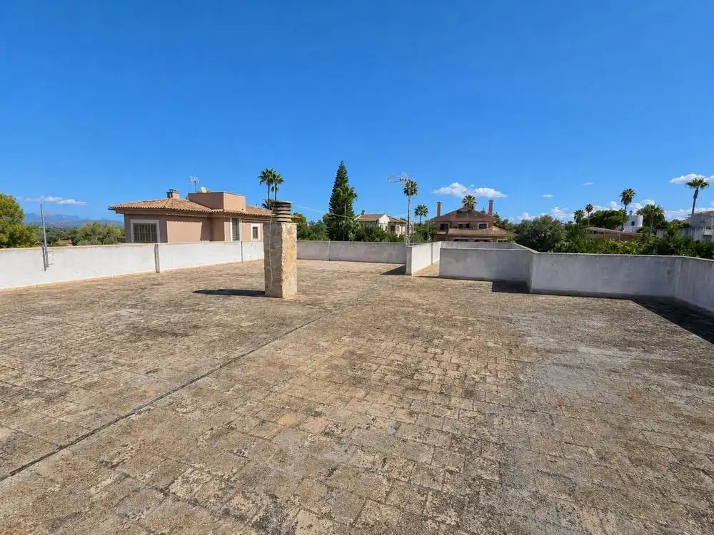 Vista exterior de Casa o xalet en venda en Llucmajor amb Aire condicionat, Jardí privat i Traster