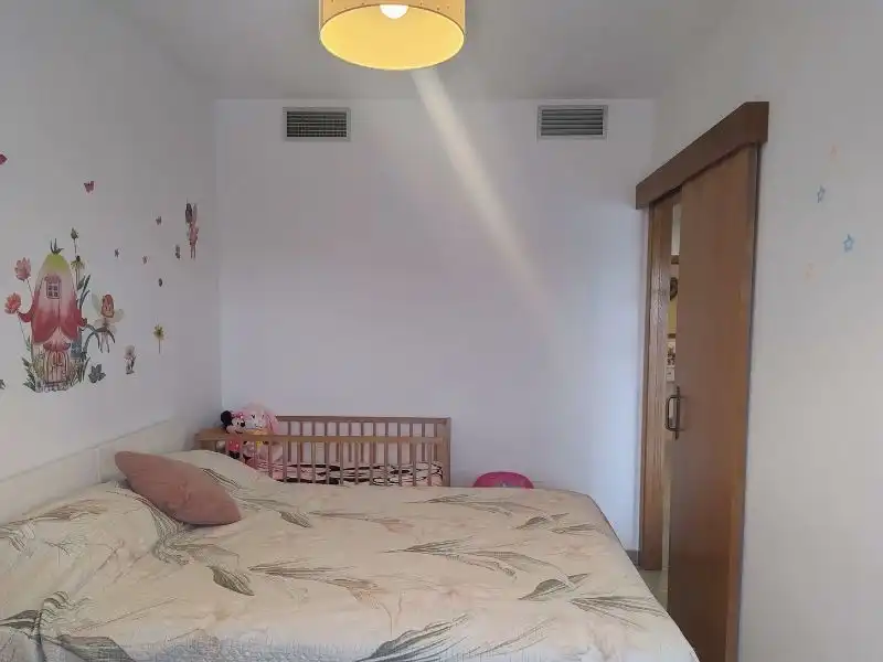 Habitación de Ático en venta en Benicarló con Aire acondicionado, Terraza y Balcón