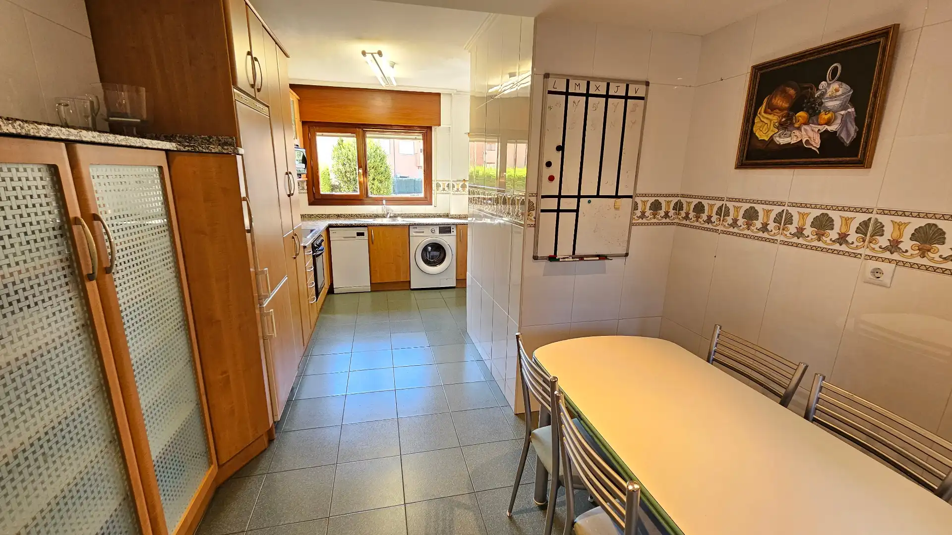 Cocina de Casa adosada en venta en Alegría-Dulantzi con Calefacción, Parquet y Terraza