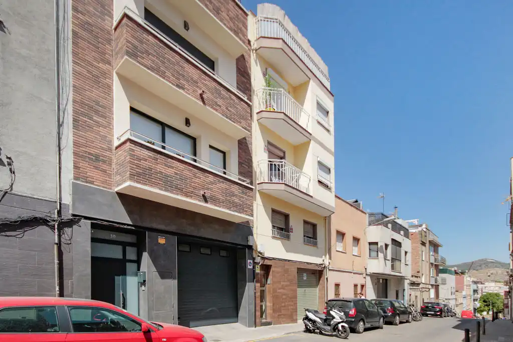 Vista exterior de Pis en venda en Badalona