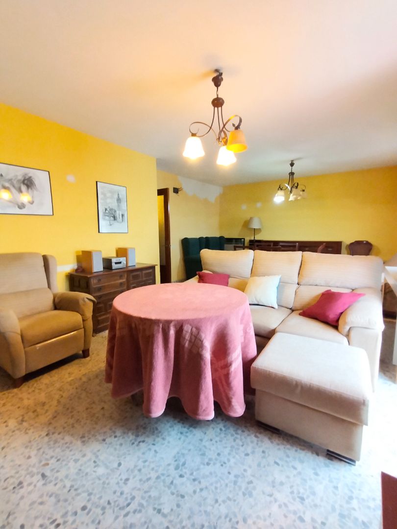 Sala de estar de Piso en venta en La Rinconada con Aire acondicionado