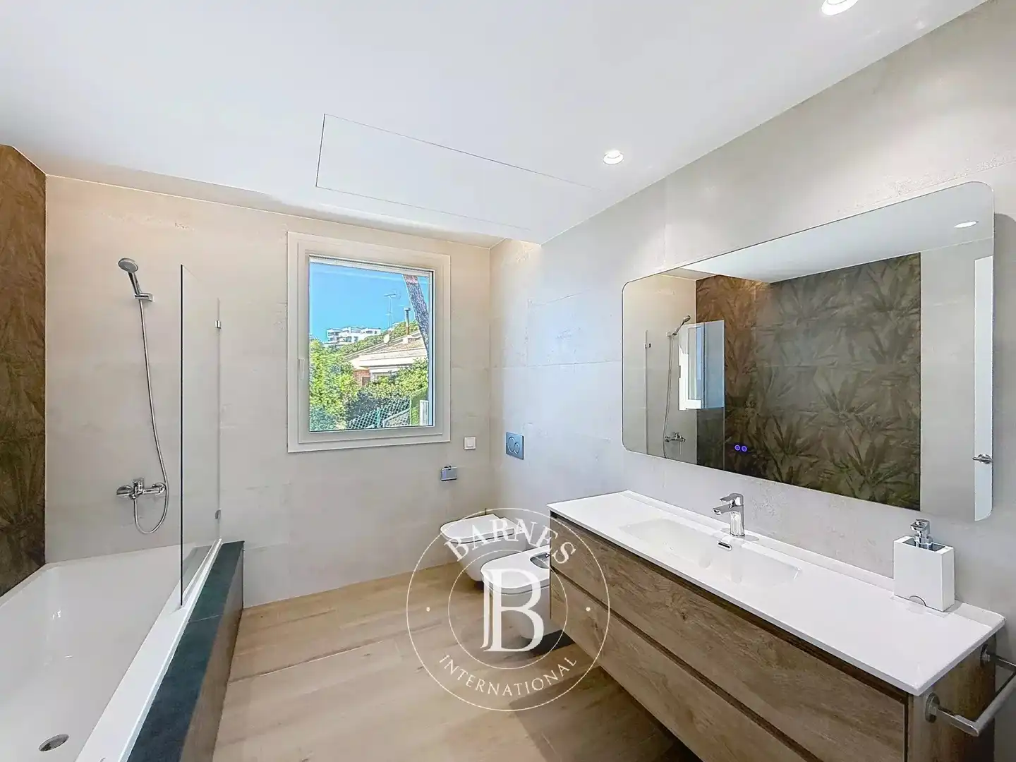 Baño de Casa o chalet en venta en Arenys de Mar con Aire acondicionado, Calefacción y Terraza