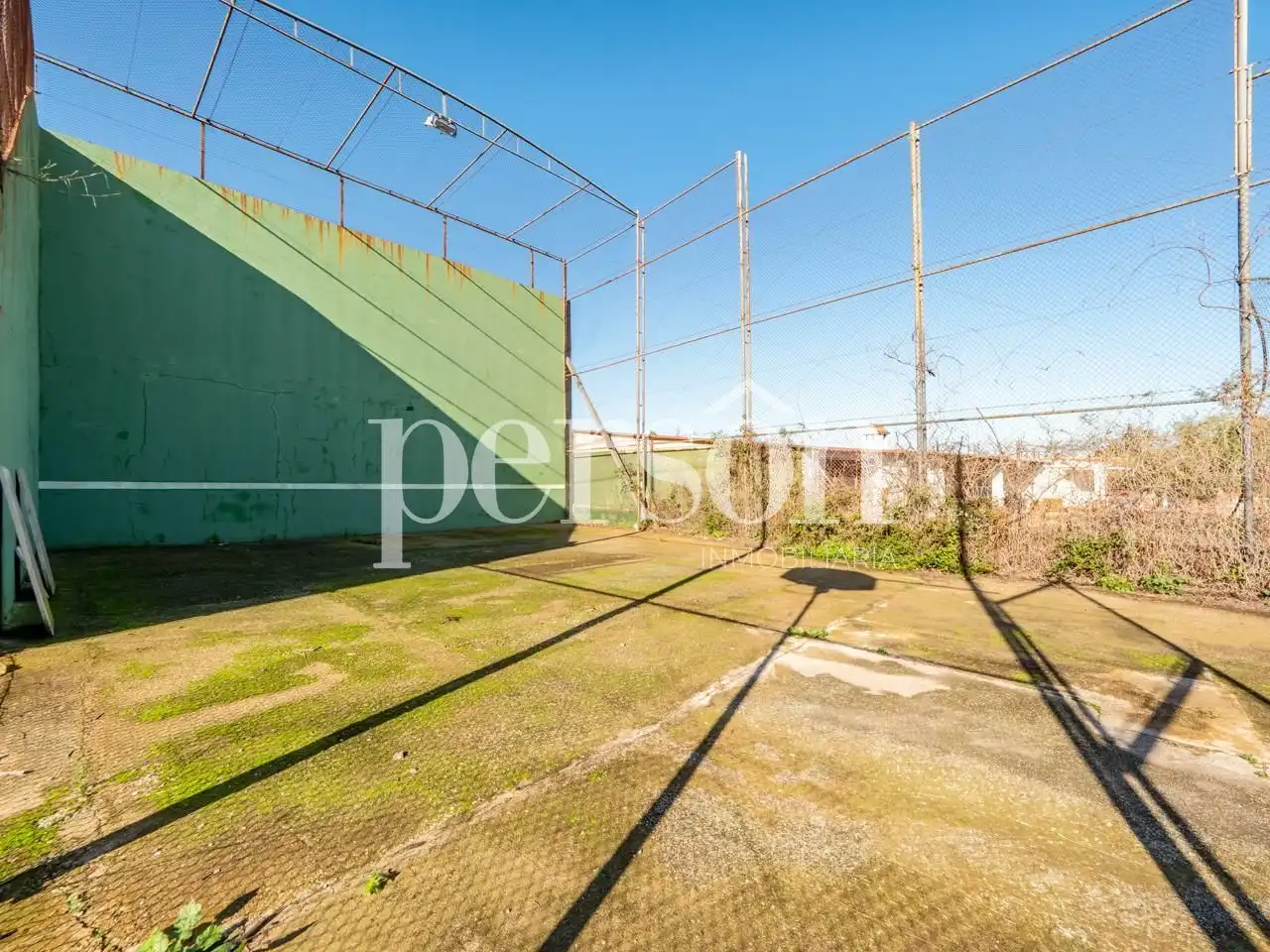 Casa o chalet en venta en Chiva con Jardín privado, Terraza y Piscina