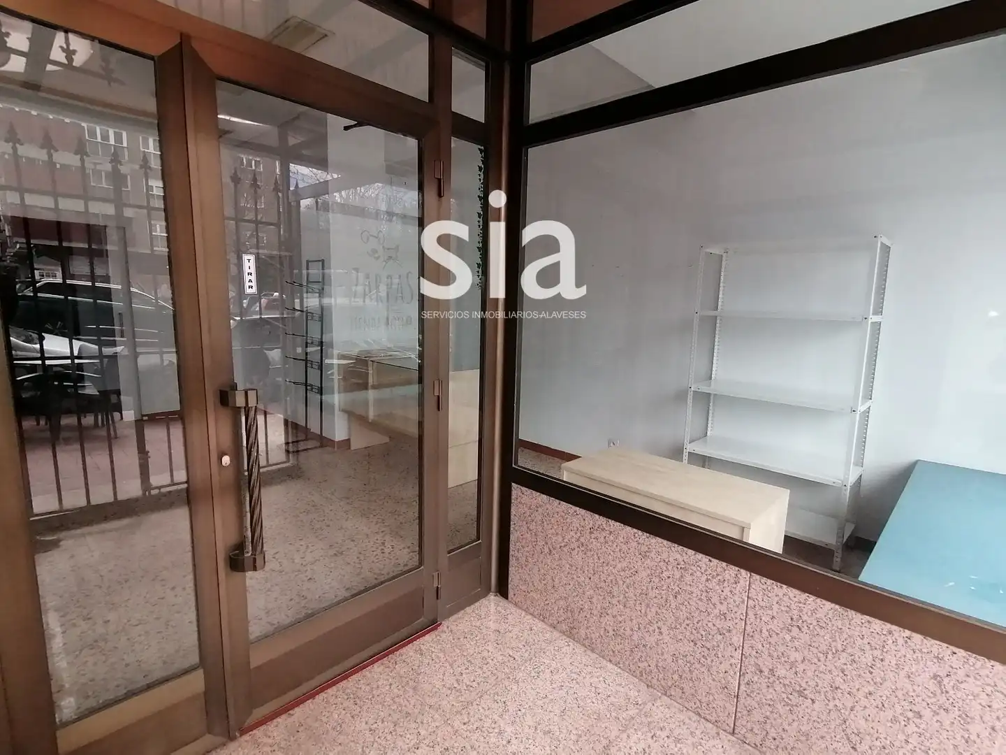 Commercial properties for rent in Vitoria - Gasteiz
