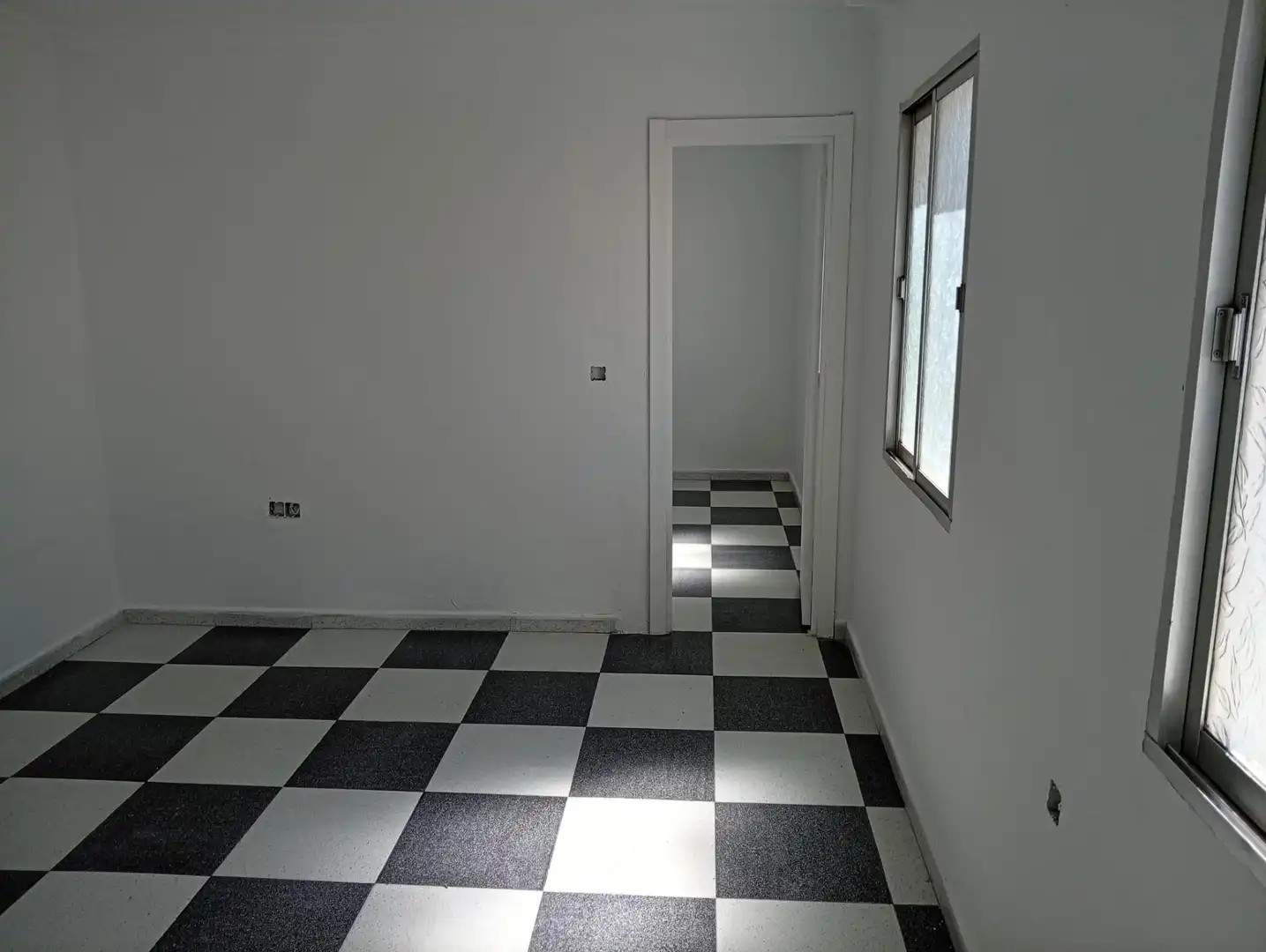 Flat for sale in La Línea de la Concepción